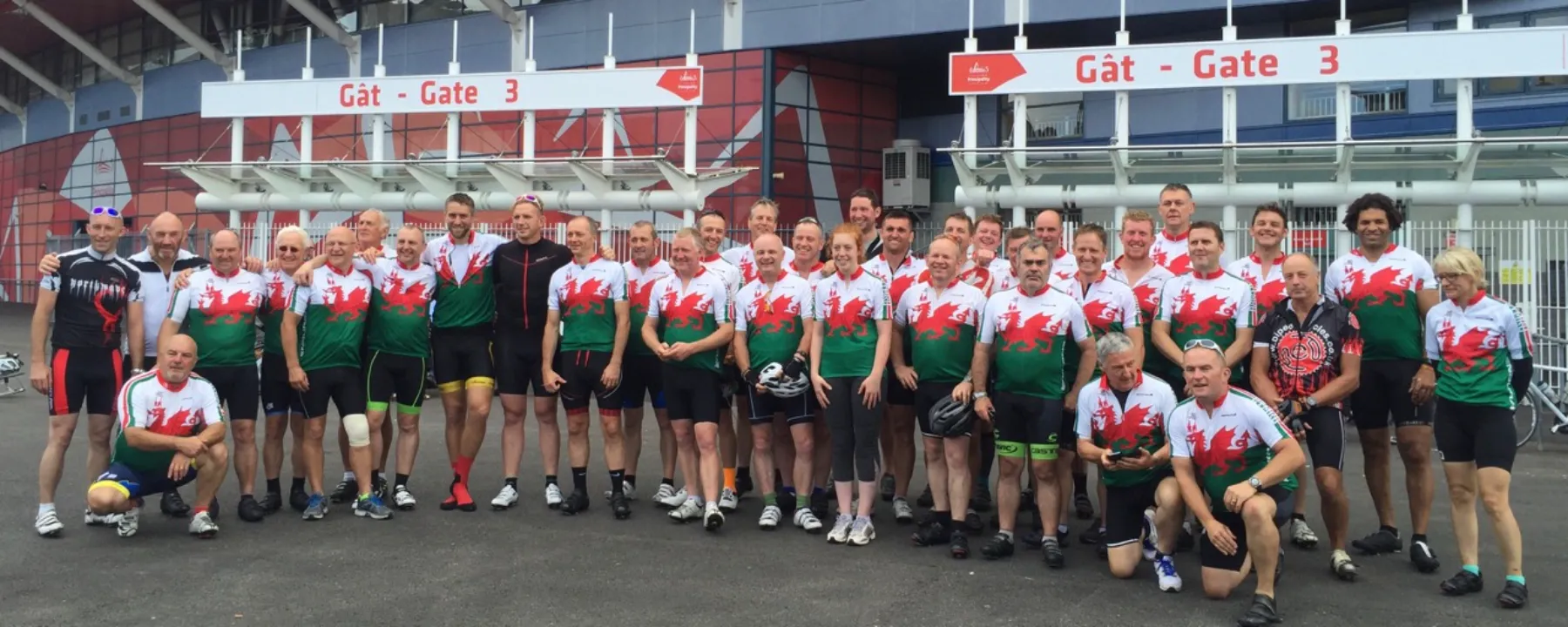 Another happy cataract patient with Dan